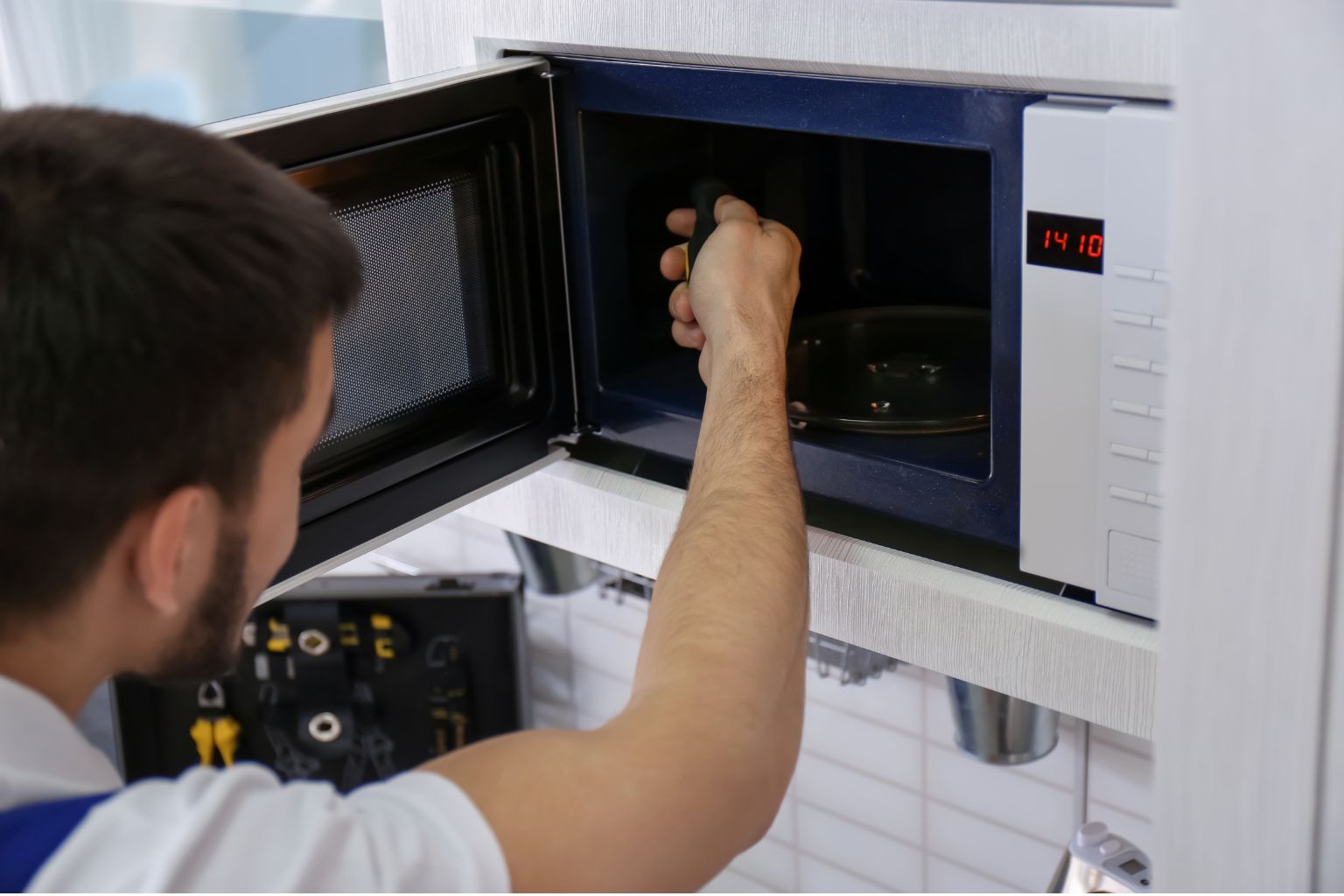 Microwave oven repair